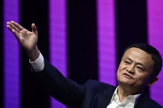中国電子商取引最大手・阿里巴巴（アリババ）集団の創業者、ジャック・マー氏（フランス・パリ、AFP＝時事）