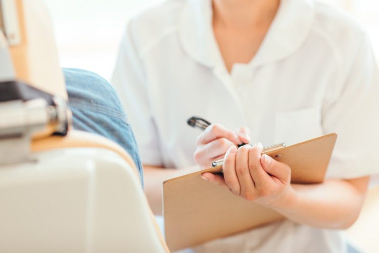 法律違反の行為に加担させられてしまったというケースも（イメージ）
