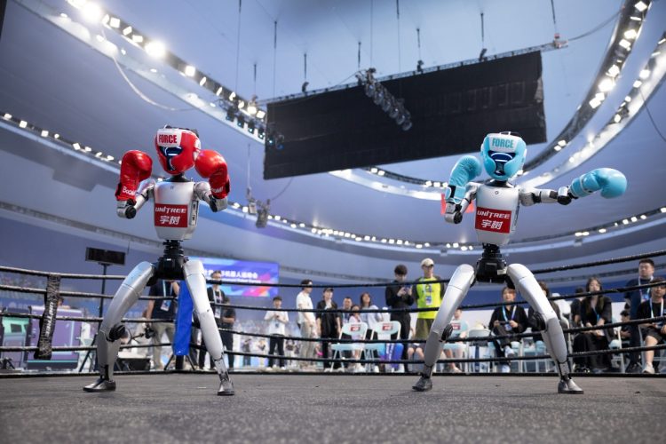 人型ロボットの普及に合わせて株価上昇期待の中国株は（Getty Images）