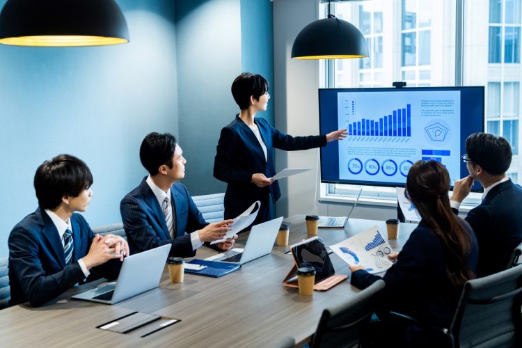 戸松信博氏が注目する企業は成長率の高さよりも「中身」（写真：イメージマート）