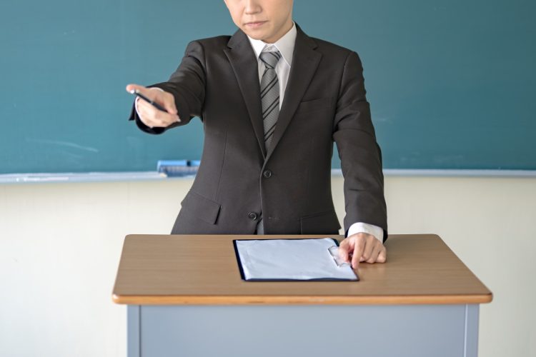 名字が「あ行」の子供は授業で指されやすい？（イメージ）
