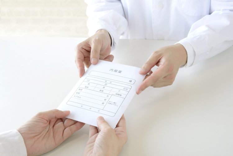 医療費を節約するには「薬との付き合い方」も重要なポイント（写真：イメージマート）