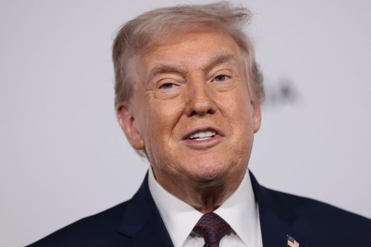 “商売人トランプ”の政策を元日銀副総裁の岩田一政氏はどう読み解くのか（写真／AFP＝時事）