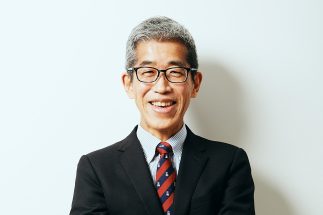 難病を発症したことを機に、年金をどう受け取るか、あらためて考えるようになったという（岸博幸さん）