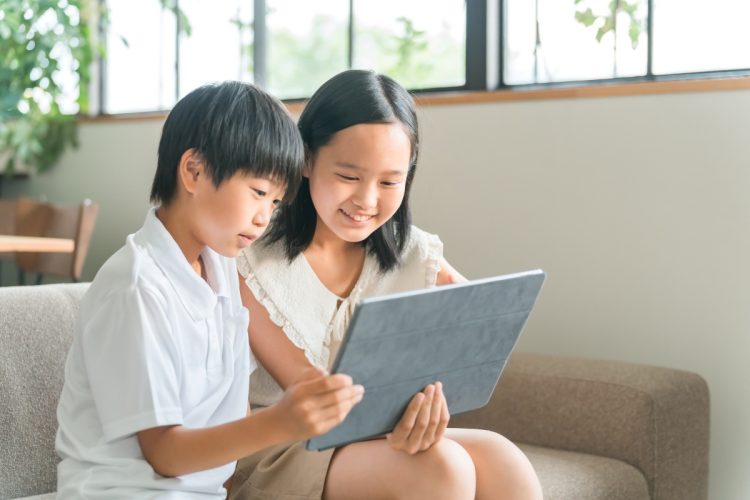 子どもの「好き」と思う商品やサービスから話を広げていこう（イメージ）