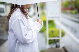 豪雨なのに出勤を命じられた…（イメージ）